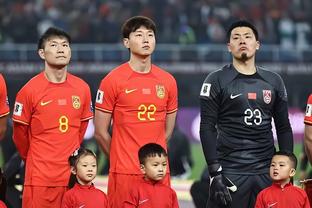 中韩近10次交手国足2胜2平6负，上次赢球为6年前的世预赛12强赛